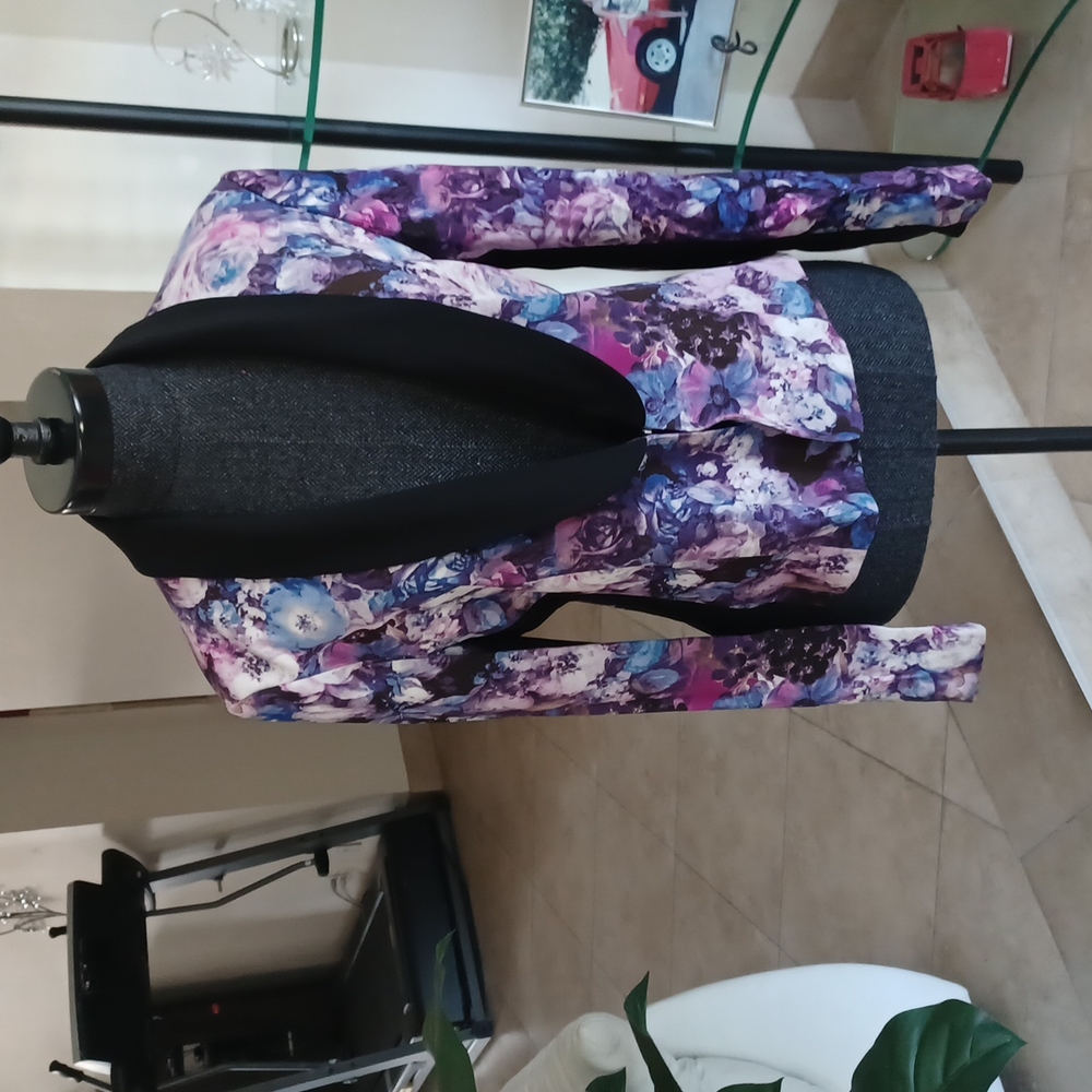 Cache Jacket - Picture 1 of 10